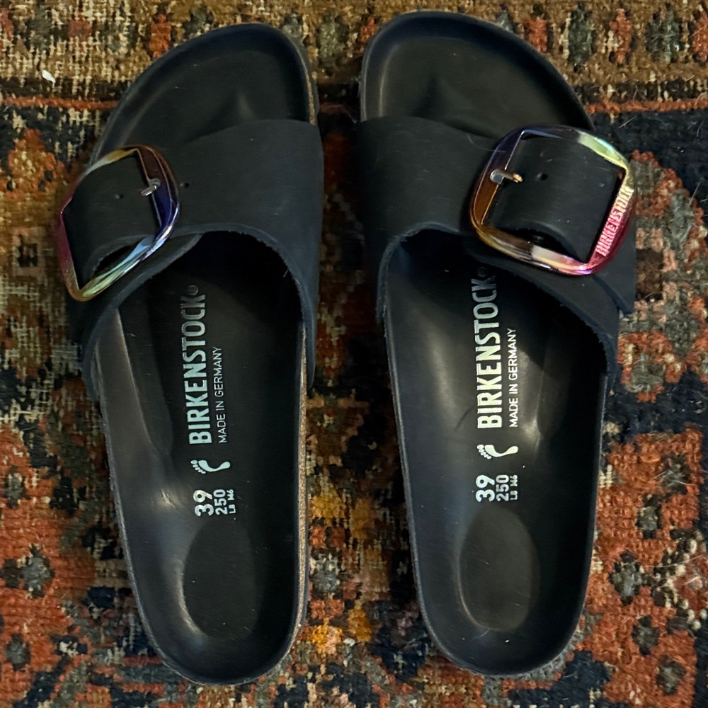 Birkenstock Black Madrid Slides with Iridescent Buckle NWOT- 8 1/2 (39)